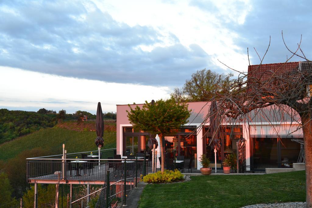Hotel Villa Rosa Gamlitz Εξωτερικό φωτογραφία